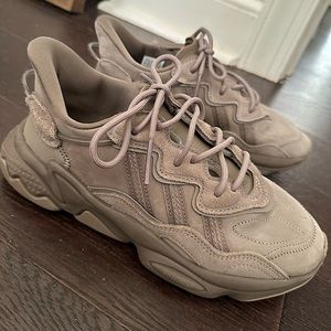 Adidas Ozweego shoes